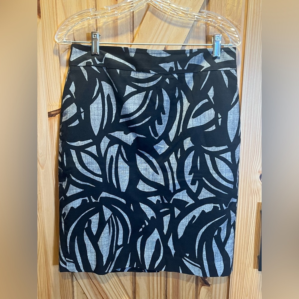 Ann Taylor Women's Black & Gray Pencil Skirt Size 6